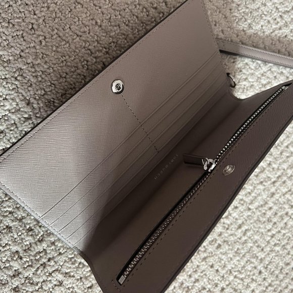 Tory Burch 78609 Emerson Slim Wristlet Envelope Wallet gray - Picture 3 of 6